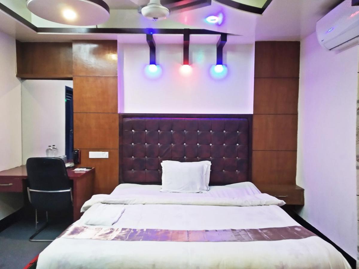 Hotel Blue Bird Dhaka Luaran gambar