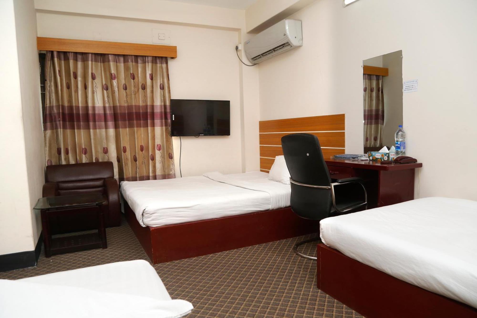 Hotel Blue Bird Dhaka Luaran gambar