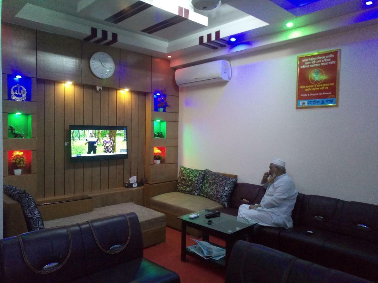 Hotel Blue Bird Dhaka Luaran gambar